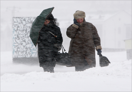 Сильный ветер с порывами до 26 м/с вновь ожидается на Ямале