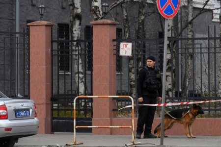 Взрывные устройства не найдены в "заминированных" зданиях в Москве