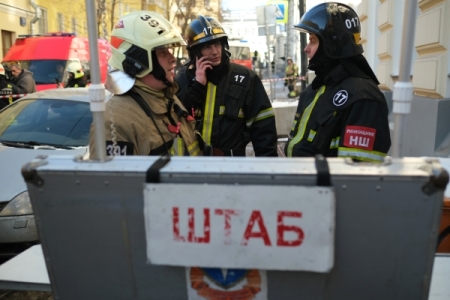 В МЧС РФ вступились за двух пожарных, арестованных по делу о "Зимней вишне"