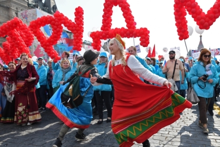 Порядка 110 тыс. человек примут участие в массовых акциях 1 мая в Москве