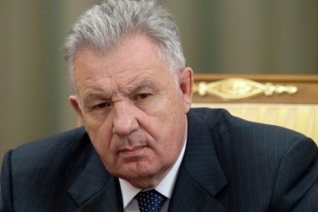 Хабаровский экс-губернатор Ишаев останется под домашним арестом до конца лета