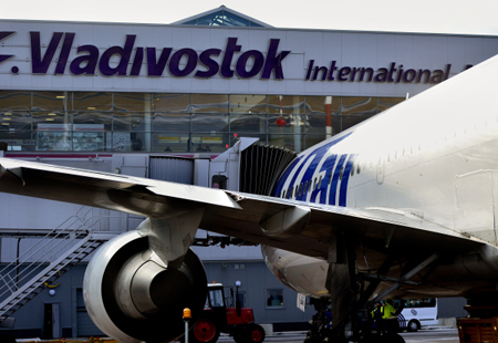 Власти Приморья выступили за более широкий режим "открытого неба" для аэропорта Владивостока
