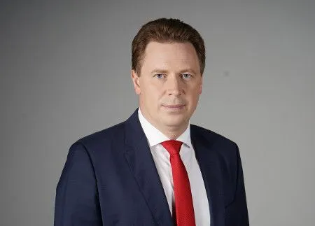 Губернатор Севастополя Дмитрий Овсянников: "Объем работ по развитию города в этом году вырос на треть"