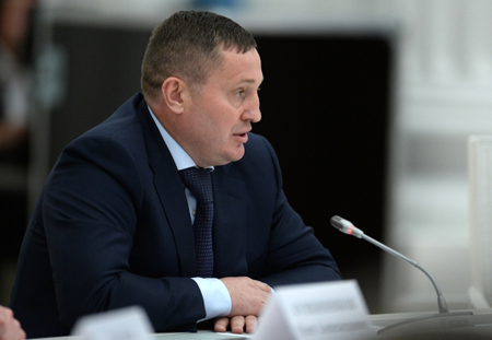 Глава Волгоградской области Бочаров подал документы для участия в губернаторских выборах