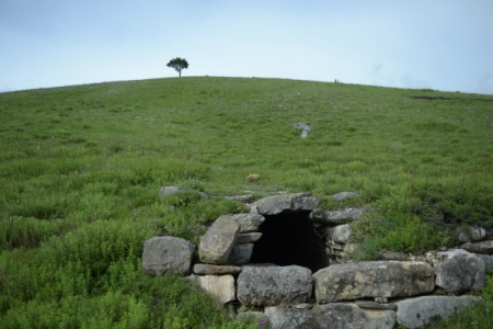 Археологи определили в 350 лет возраст наземной усыпальницы в горах Ингушетии