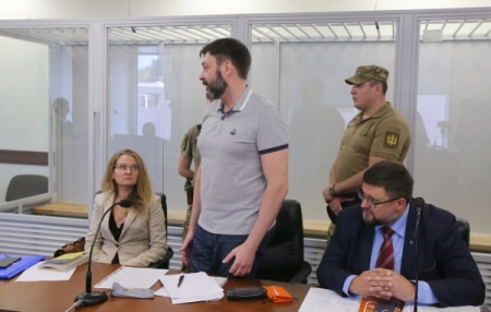 Украинский суд освободил Вышинского под личное обязательство