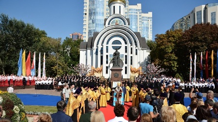 Ростов-на-Дону встречает 270-летний юбилей концертом звезд российской эстрады, парусной регатой и фестивалями