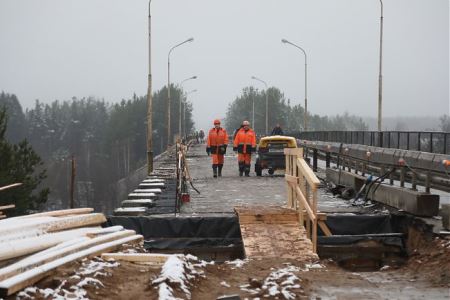 Более 10 соцобъектов, мост и дорогу отремонтируют на Вологодчине