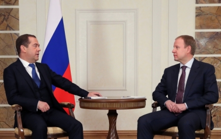 Алтайский губернатор попросил Медведева продлить ремонт ФАПов по нацпроекту