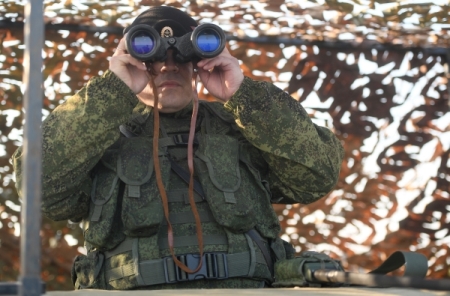 Офицеры РФ и Индии утвердили сценарий действий совместной группировки войск на учении "Индра - 2019"