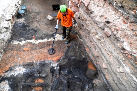 Псковские археологи выявили разрушение двух курганных групп VI-X веков