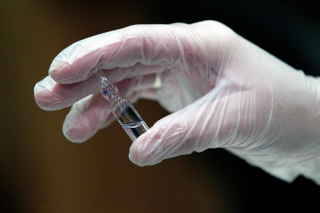 Голикова: пять прототипов вакцины от коронавируса разработаны в РФ