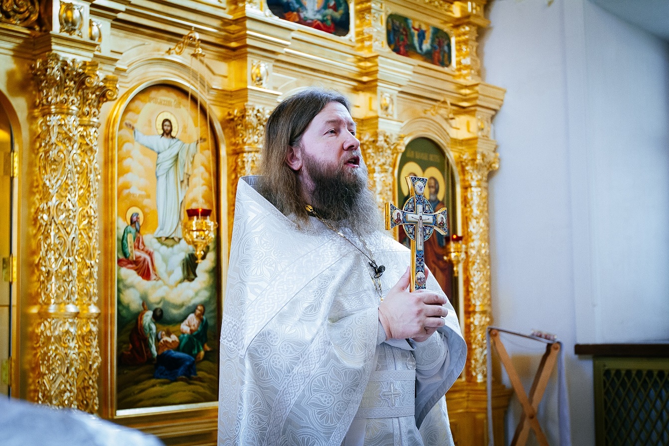 Открылась первая в России церковь при торговом центре