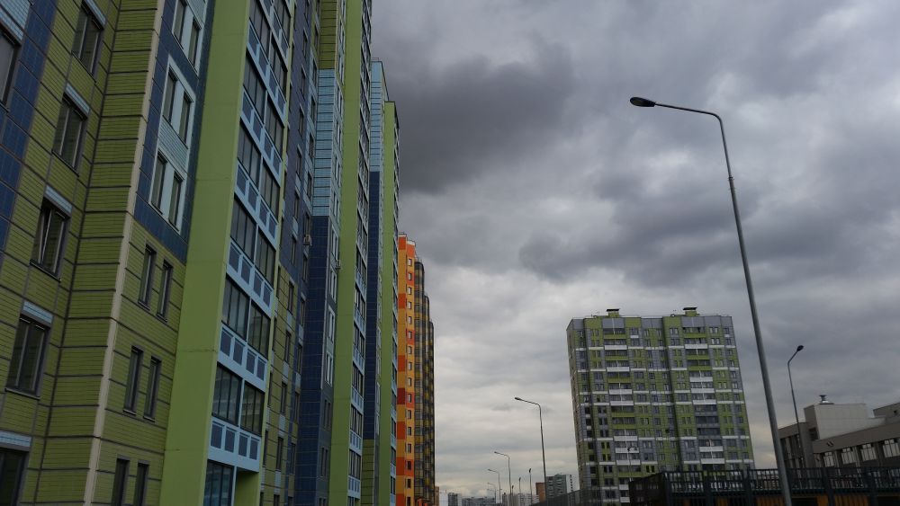 Ввод жилья в России по итогам полугодия снизился на 11,3%