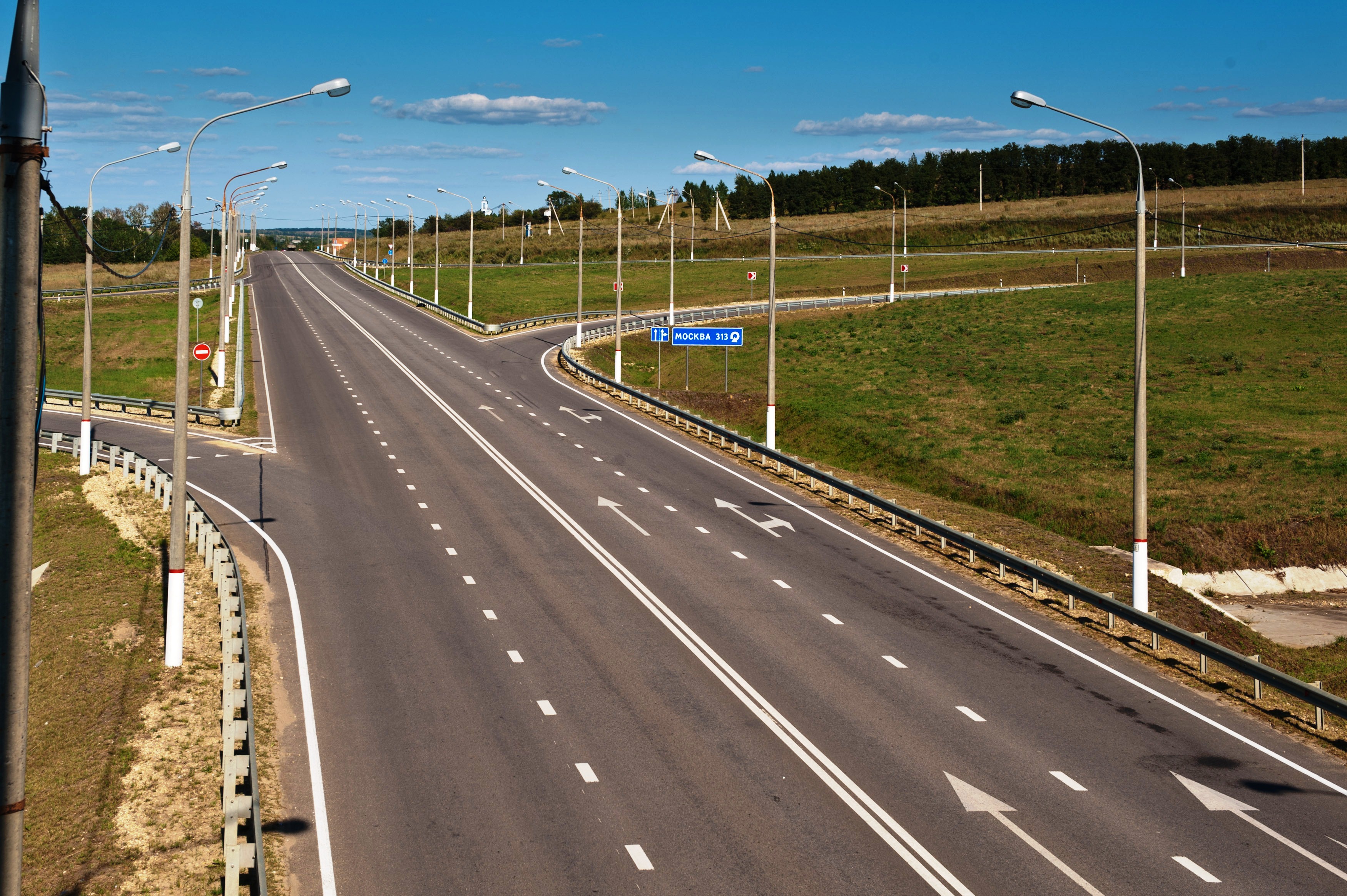 Реконструкция трассы "Дон" в Тульской области завершится к концу 2019 года