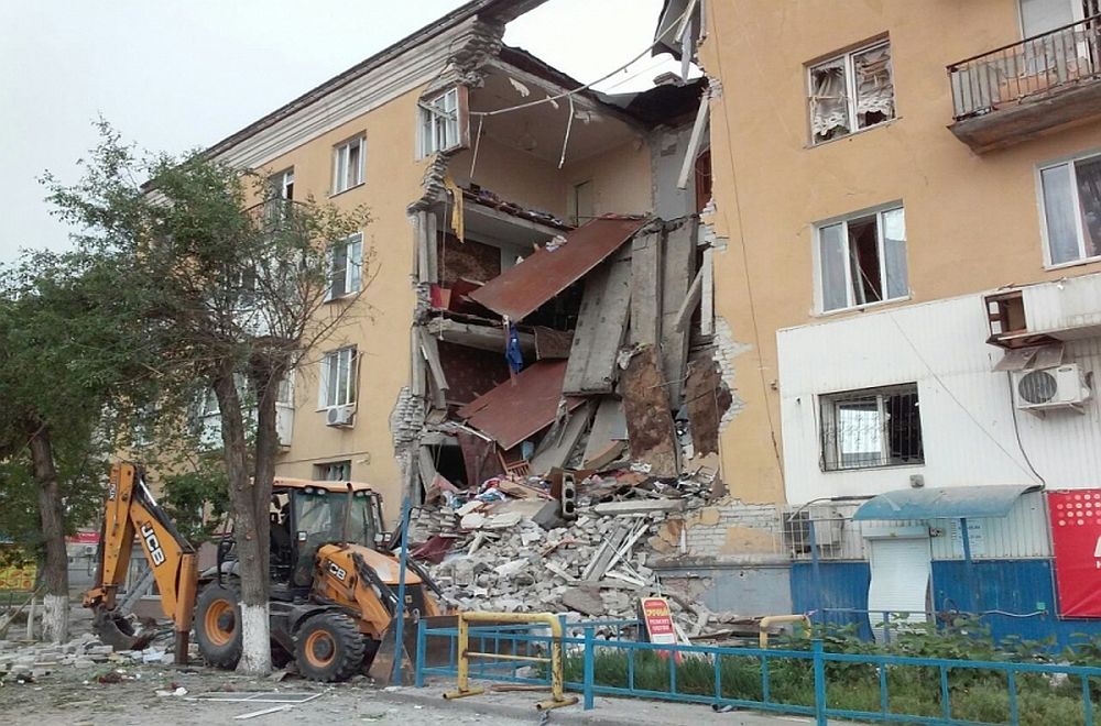 Семьям погибших при взрыве газа в Волгограде выплатят по 1 млн рублей