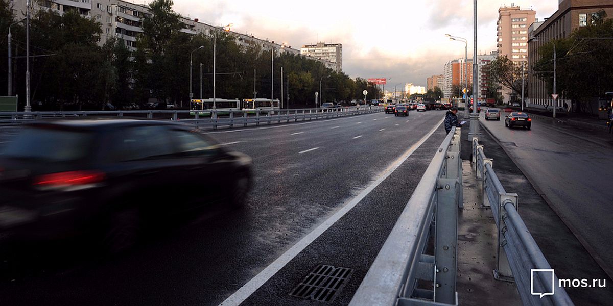 Реконструкция Щелковского шоссе завершится в октябре