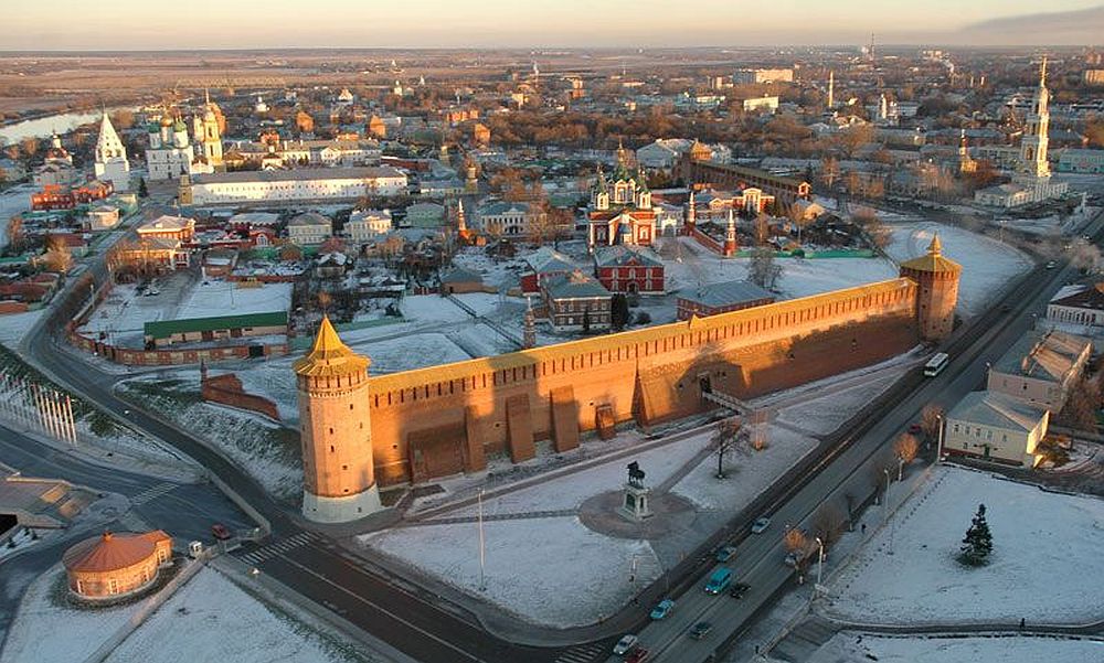 Путин пообещал выделить 5 млрд рублей на проекты благоустройства малых городов