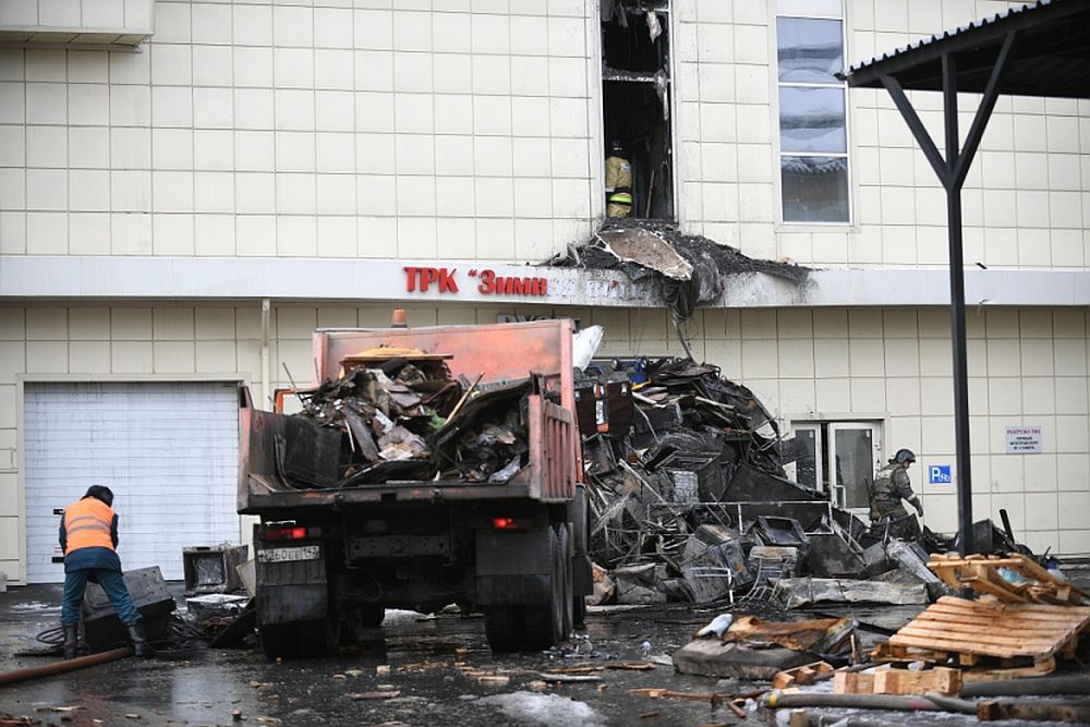 Противопожарное законодательство в РФ не изменилось после трагедии в Кемерово