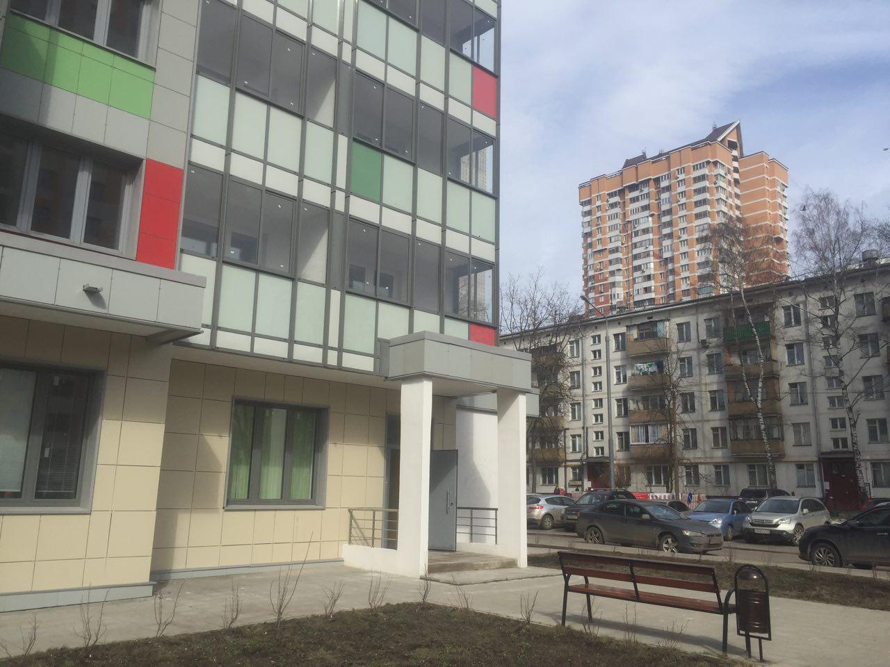 Москвичей переселяют в 35 "стартовых" домов программы реновации