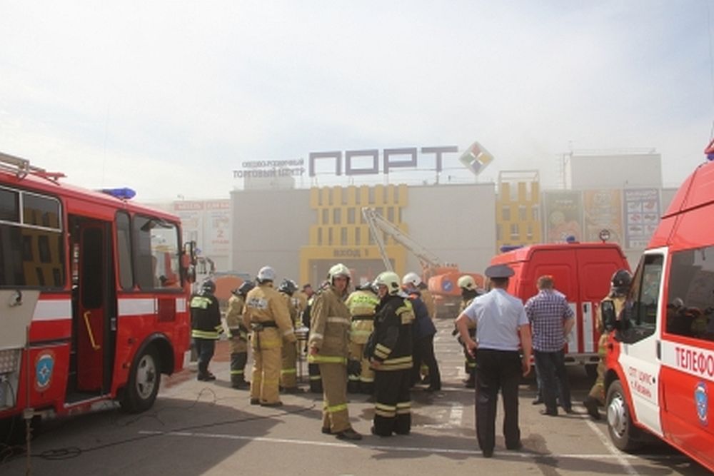 Более 270 тыс. нарушений пожарной безопасности выявлено в местах массового пребывания россиян