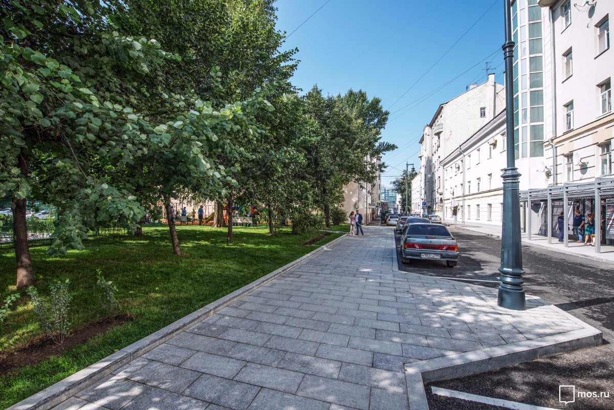 Собянин открыл в Госдуме выставку "Моя улица"