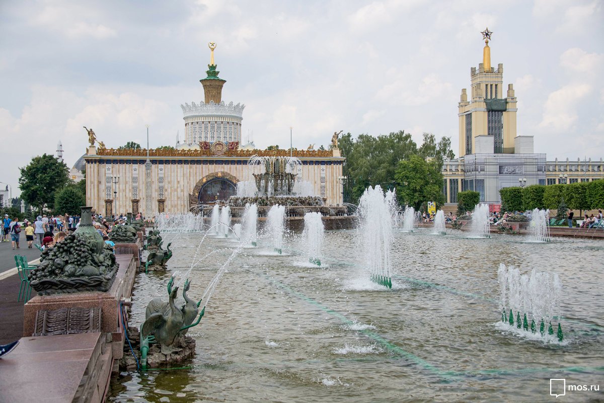Четыре крупных фонтана отремонтируют к летнему сезону в Москве