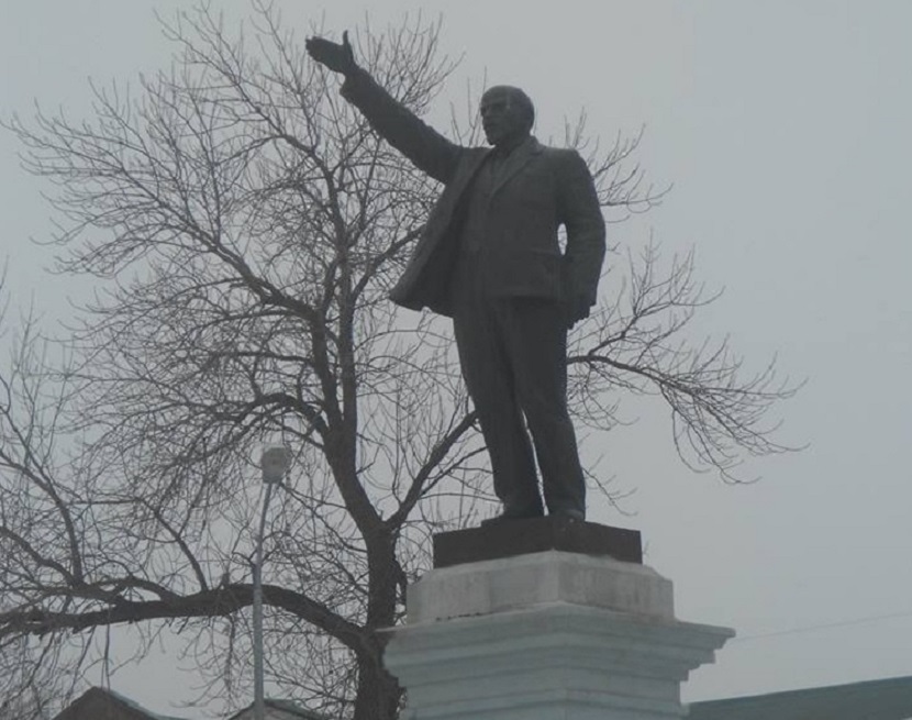 Против сноса памятников Ленину выступает более 80% россиян