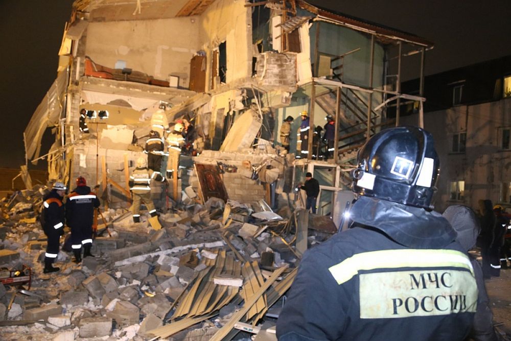Пострадавшее от взрыва газа здание в Красноярске было построено незаконно – СК