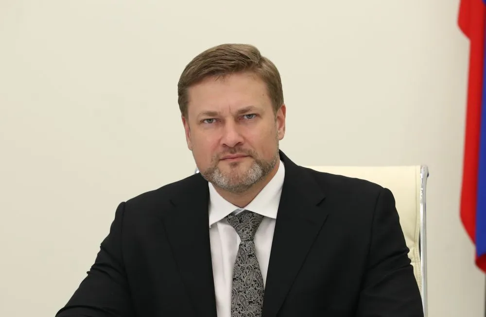 Новые механизмы позволят расселить больше аварийного жилья за меньшие деньги – Михаил Гилев