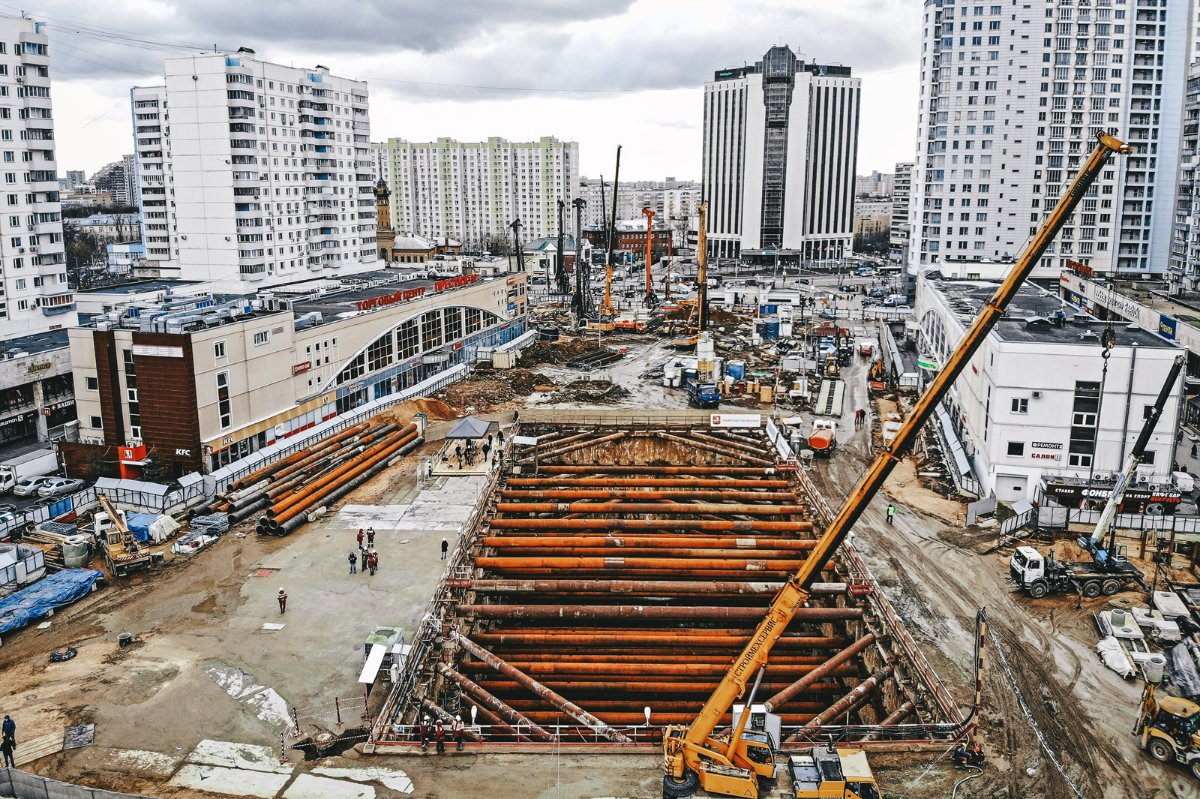 Строительная готовность Большого кольца метро составляет 40% - заммэра Москвы