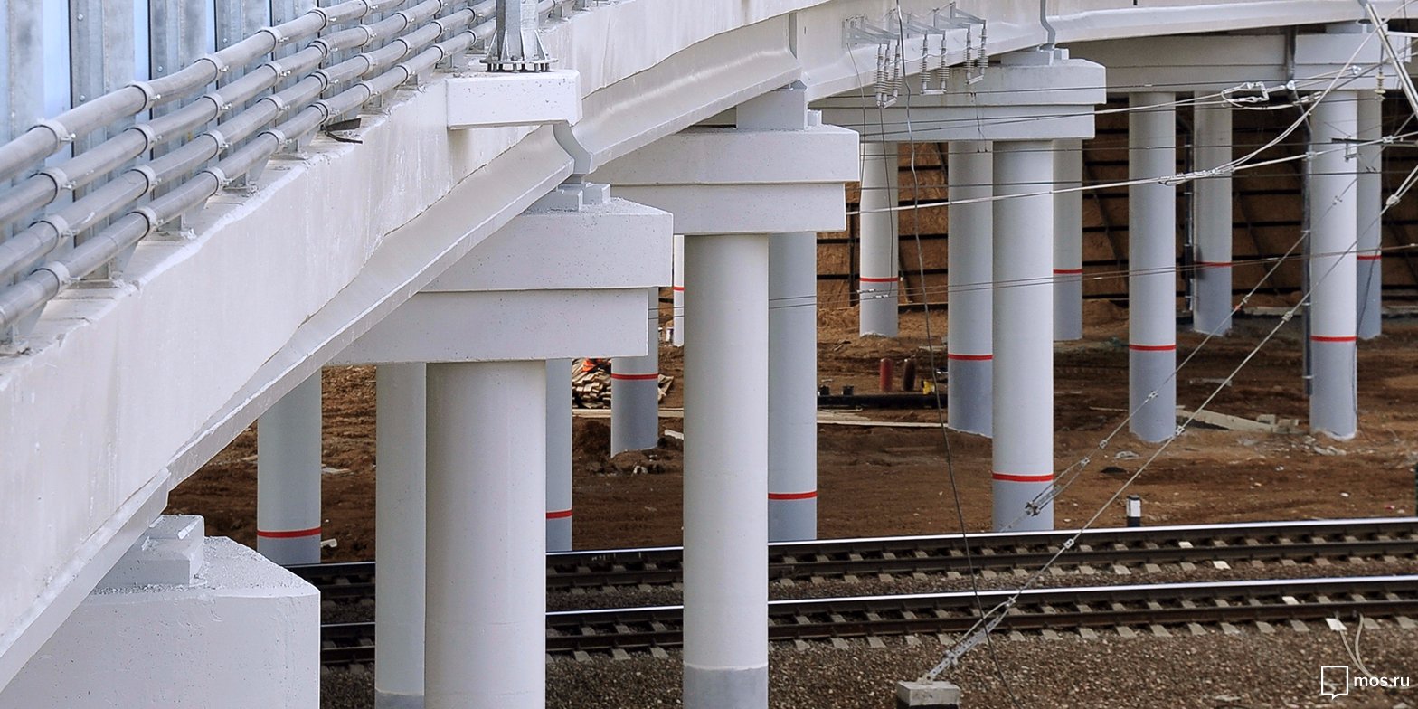  До 2026 года в Москве откроют 13 путепроводов через железные дороги