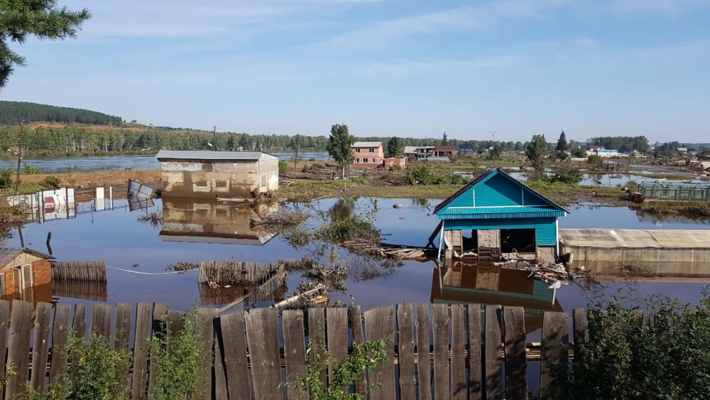 Жилищные сертификаты получили около половины пострадавших от паводков в Иркутской области
