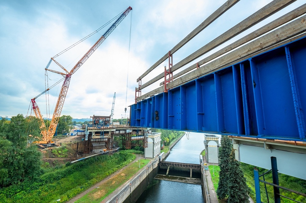 Строительство Карамышевского моста в Москве завершится до конца ноября