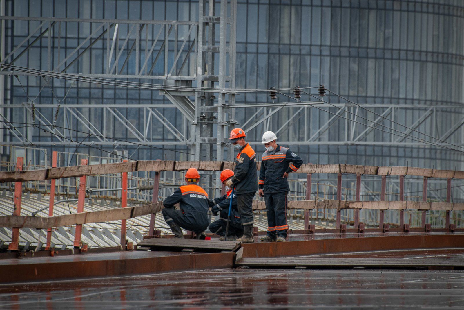 Строительство вошло в десятку самых престижных профессий в России