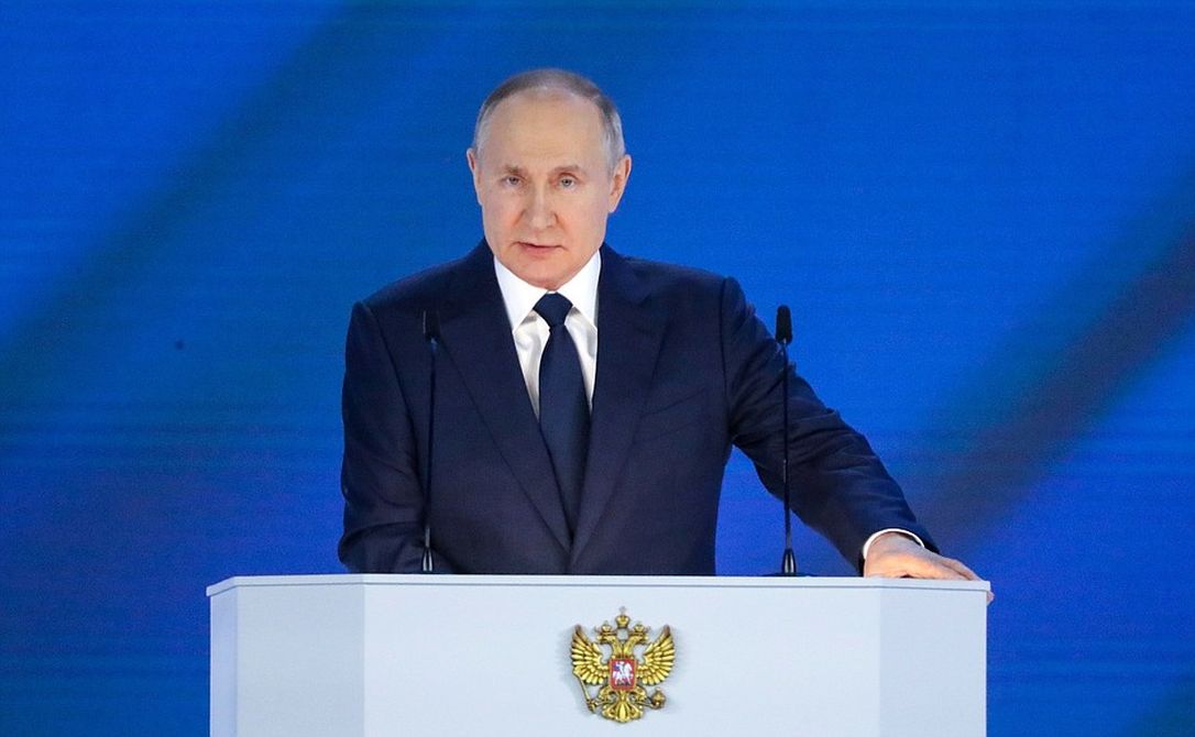 Путин предложил продлить "Семейную ипотеку" до 2030 года