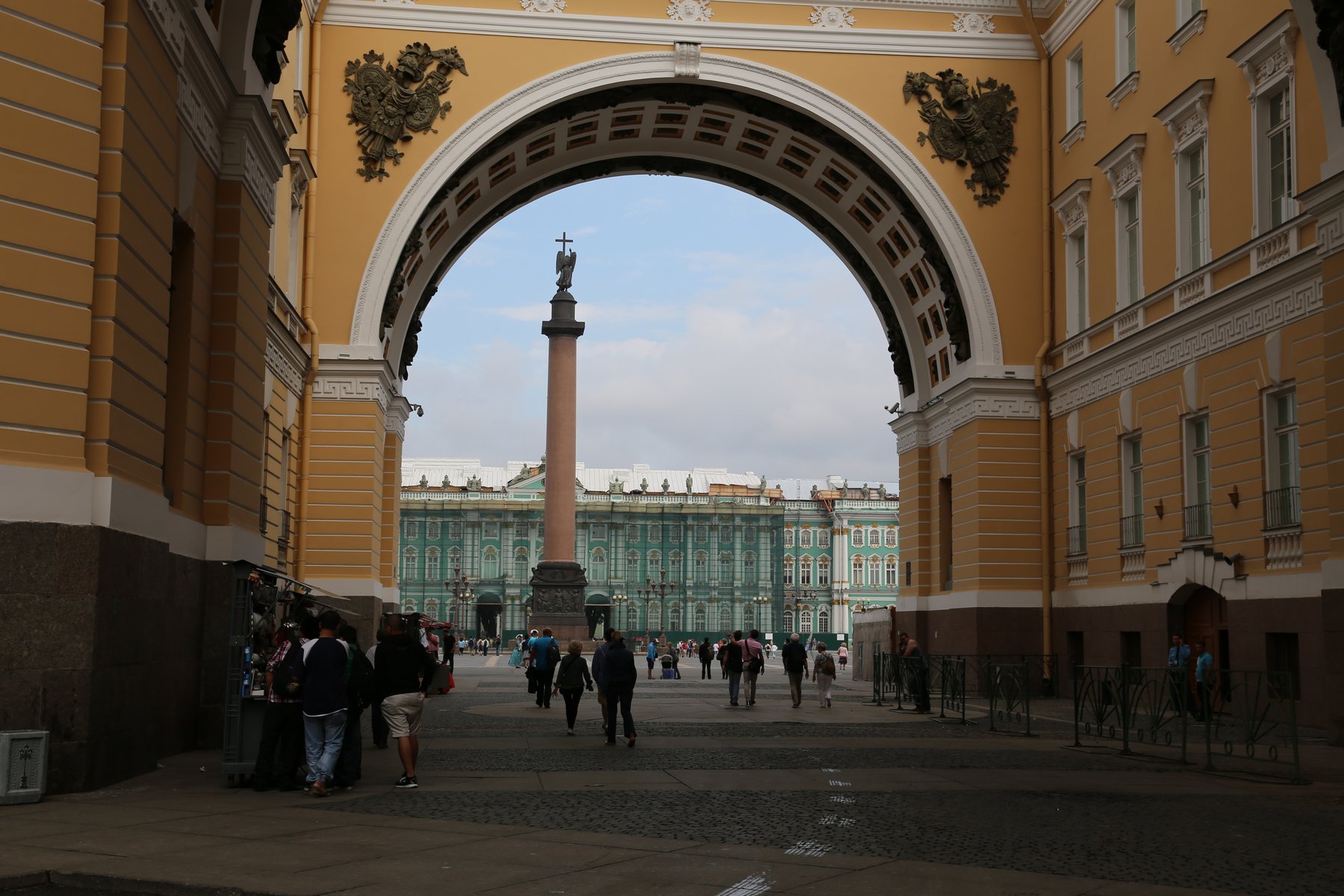 Полтавченко поддержал идею введения туристического сбора в Санкт-Петербурге
