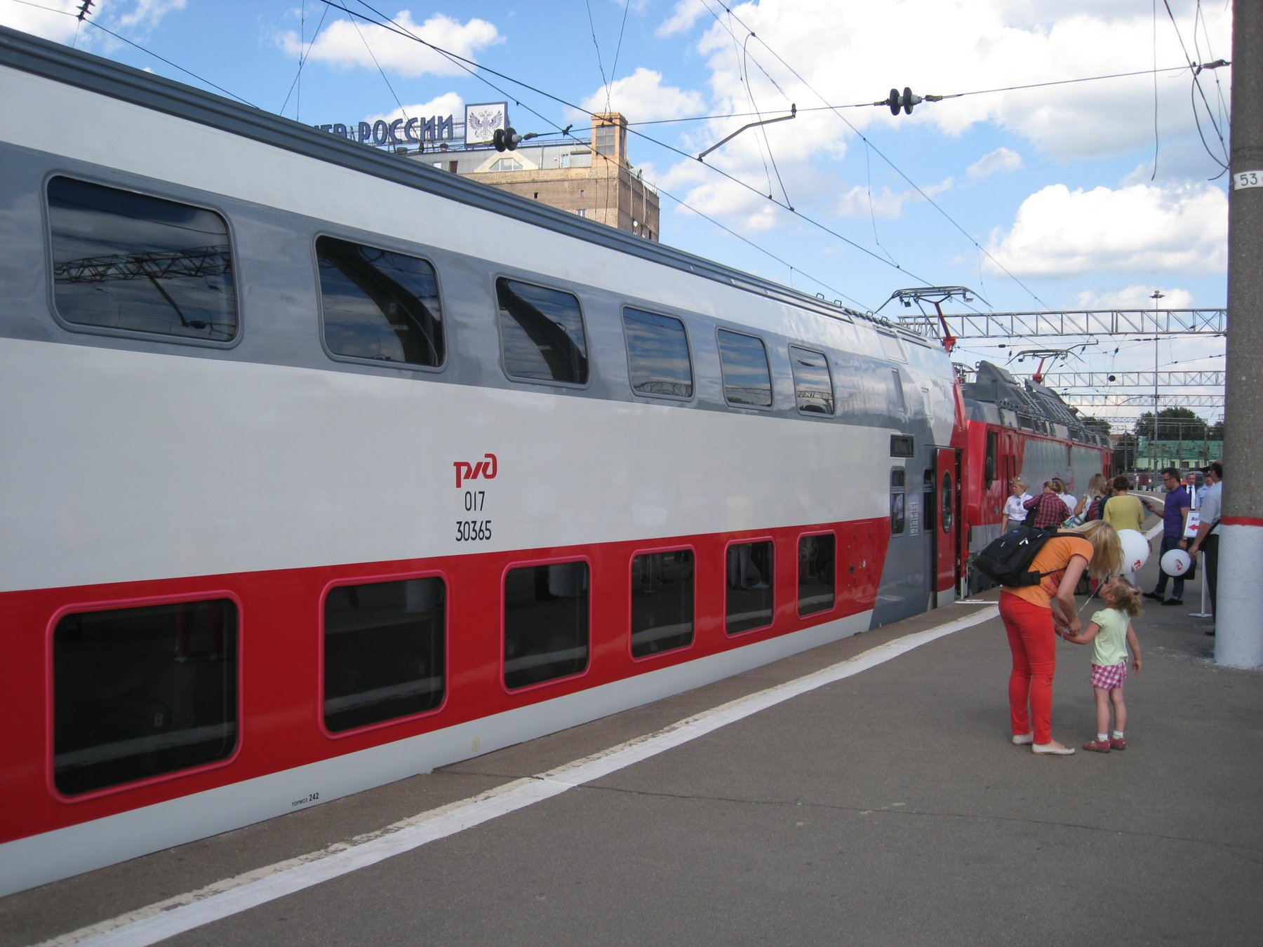 Первый двухэтажный поезд отправился из Москвы в Воронеж