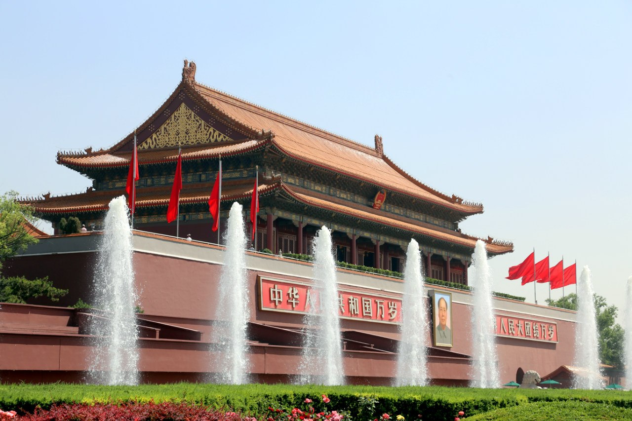 Число посетителей достопримечательностей Пекина вернулось к доковидному уровню
