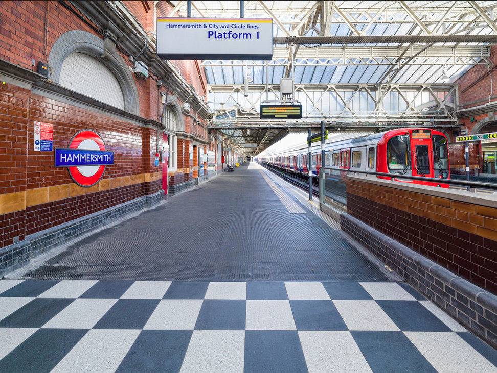 Лондонский метрополитен частично переходит на круглосуточную работу