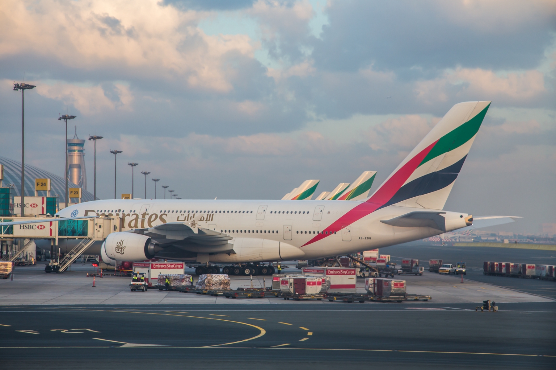 Emirates с 1 декабря возвращает А380 на рейсы в Москву