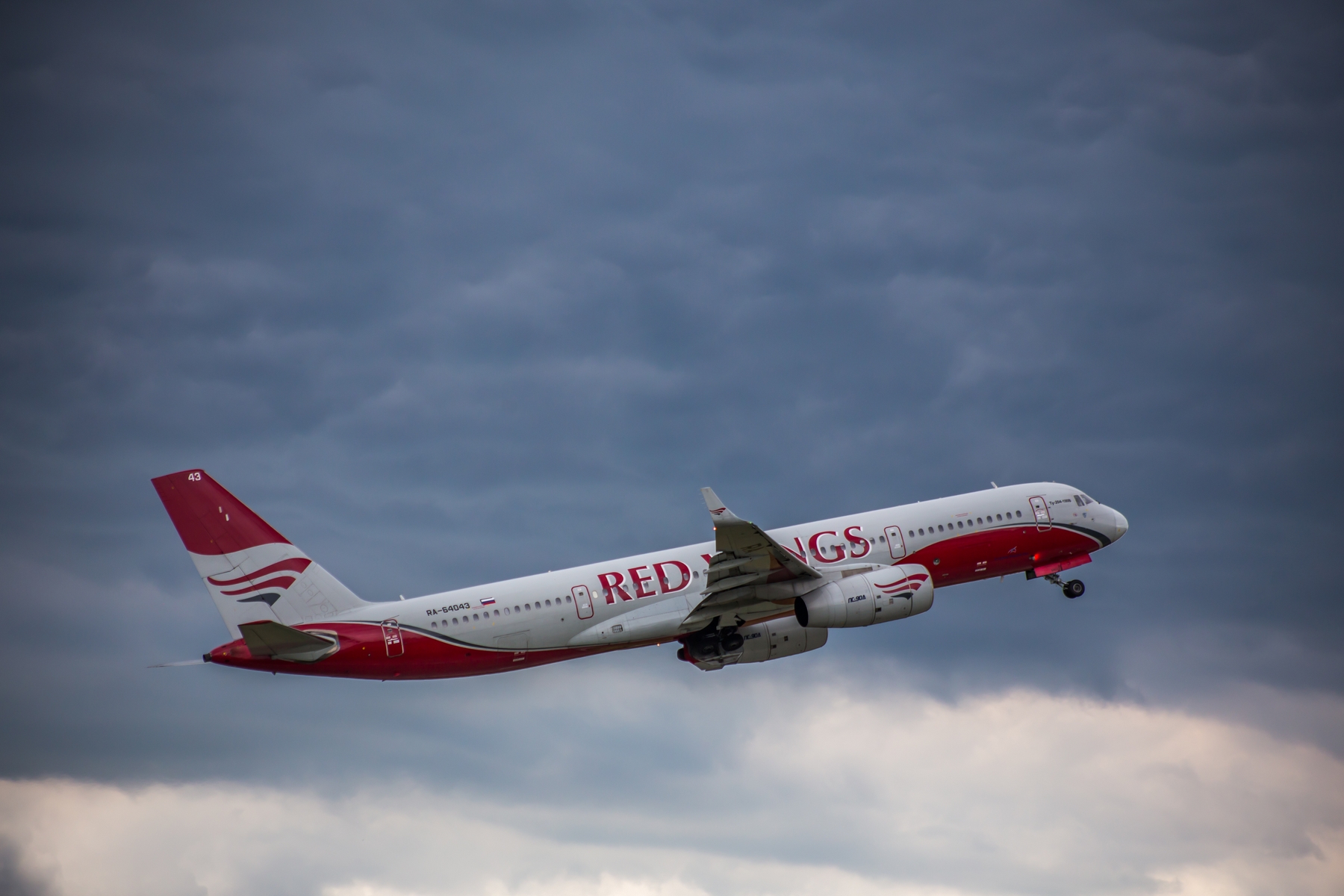 Red Wings осенью запустит рейсы из Москвы в Хургаду и Шарм-эль-Шейх