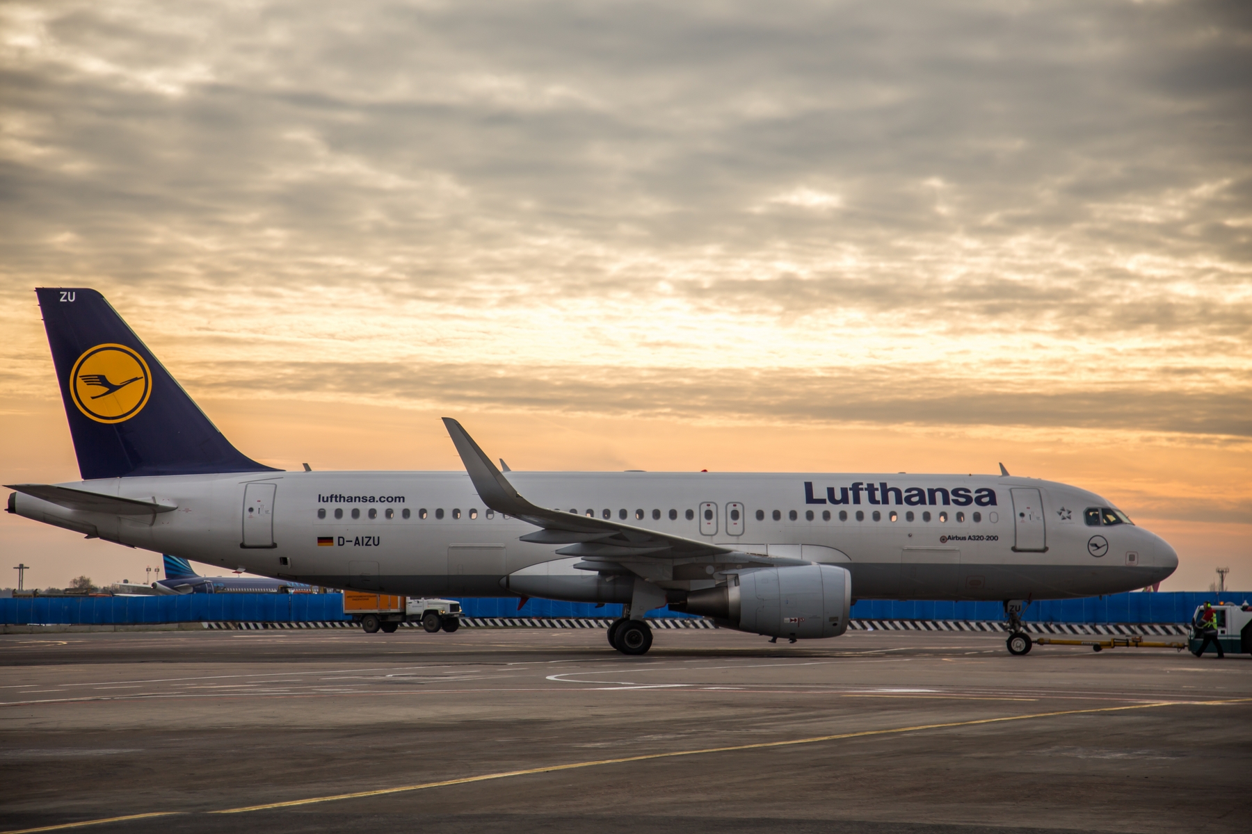 Глава Lufthansa: кризис, вызванный пандемией COVID-19, изменит всю авиационную отрасль