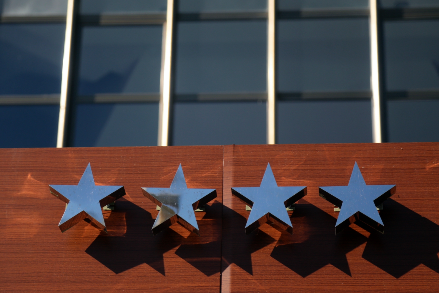 Законопроект об обязательном присвоении "звезд" гостиницам прошел первое чтение в Госдуме
