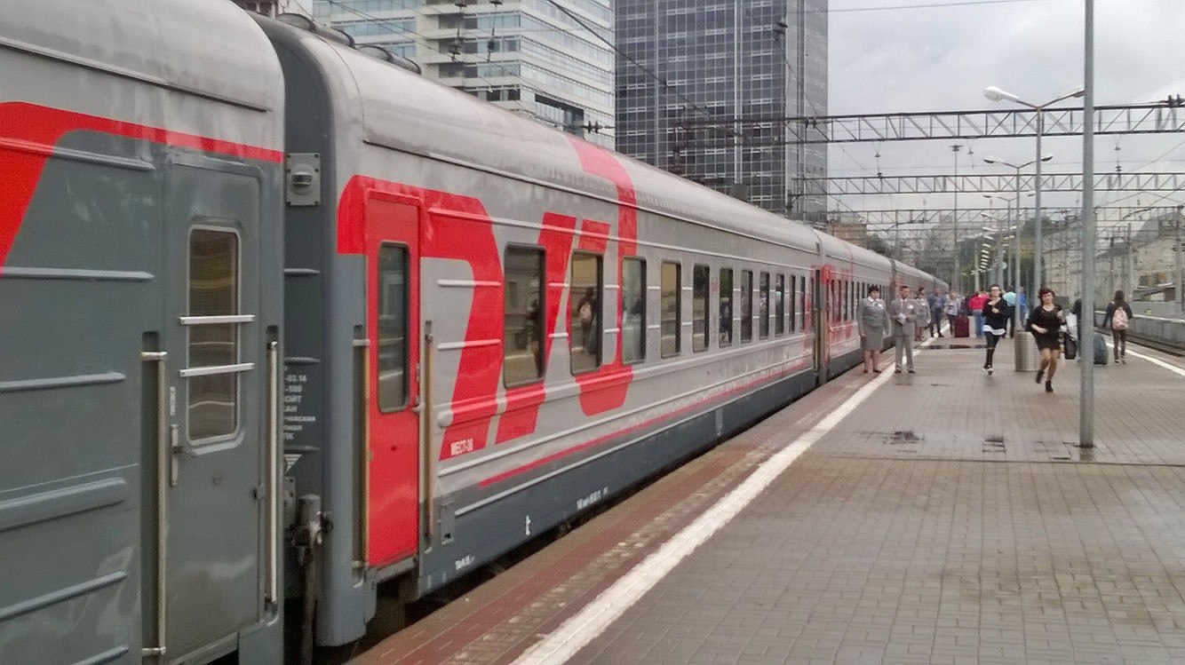Число пассажирских поездов увеличат этим летом на юг и в Крым