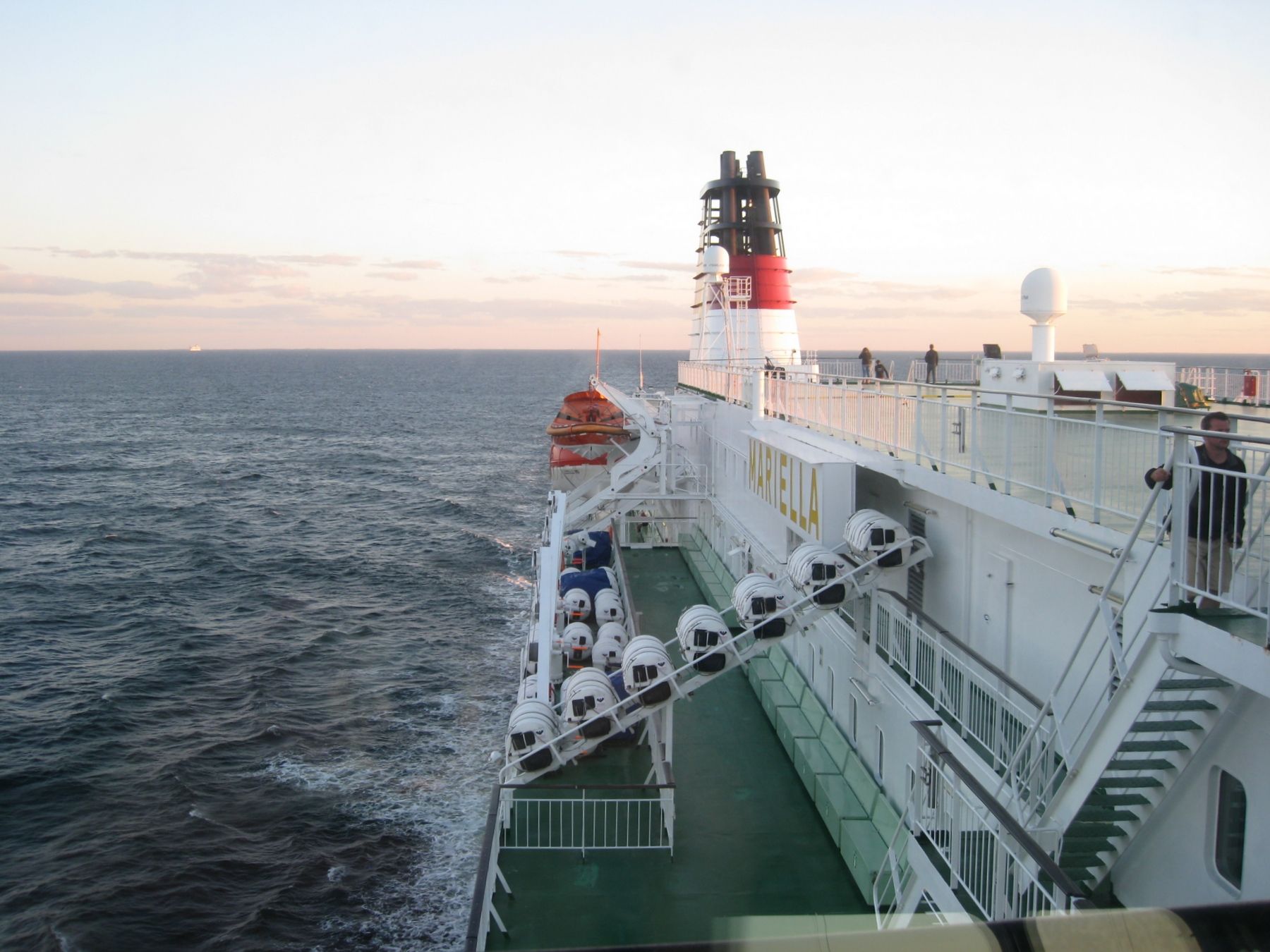 Минтранс РФ предлагает разрешить пассажирам морских круизов безвизовый въезд в Крым