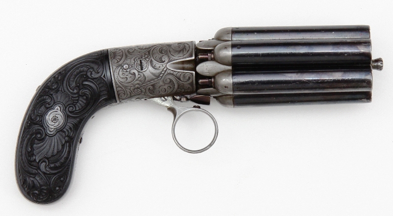 Любимый пистолет Джеймса Бонда можно увидеть на выставке в Петербурге