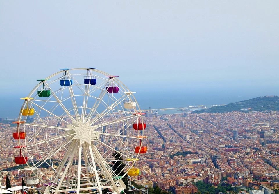 Туроператоры прогнозируют рост спроса на отдых в Испании в 2017 году