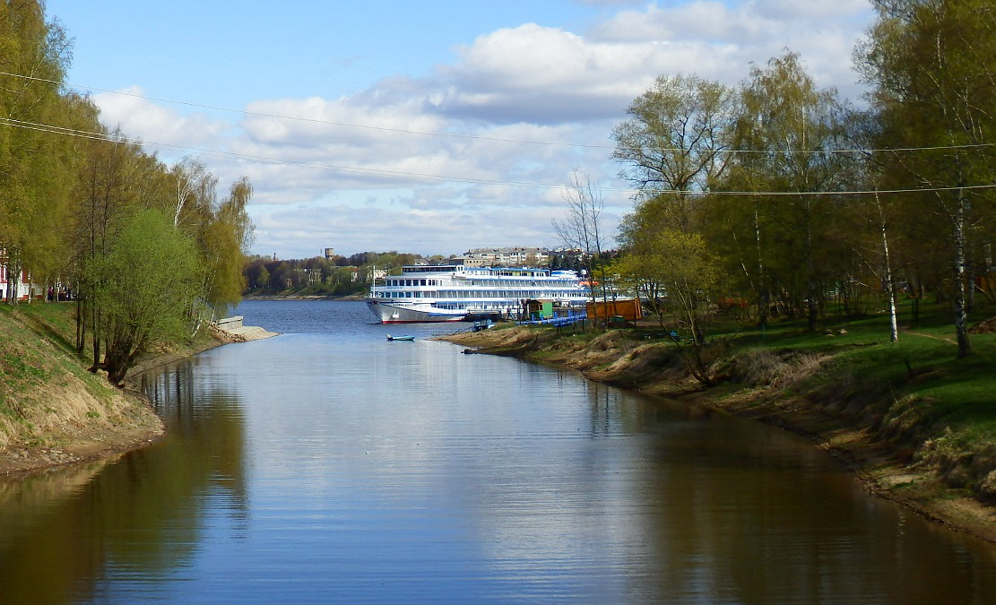 Власти Петербурга намерены развивать водный туризм на русском Севере