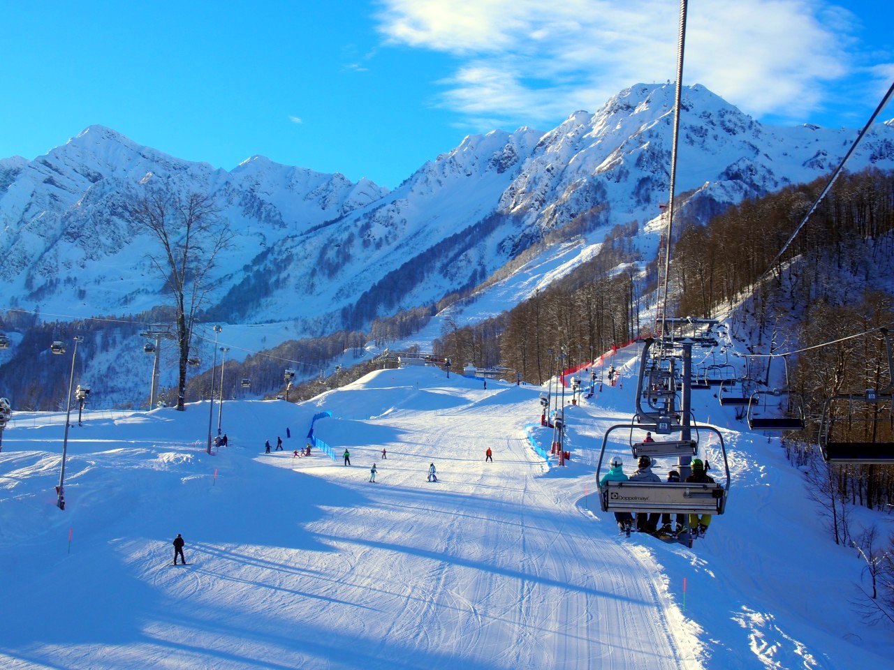 Курорт Роза Хутор принял почти миллион горнолыжников в зимнем сезоне
